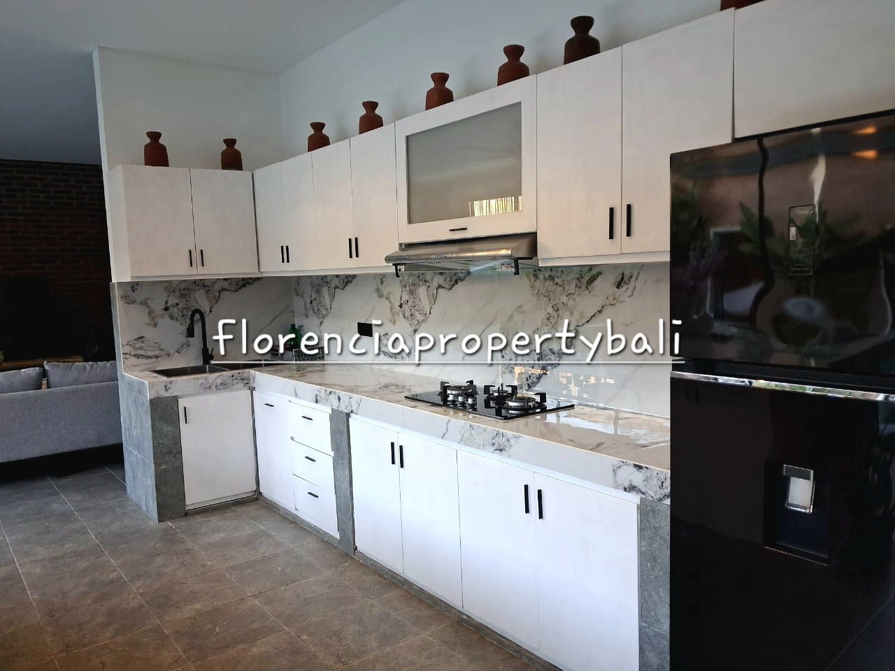 Kerobokan Villa – Your Comfortable Modern Home in Merta Sari, 4-bed villa for rent in Canggu – photo 6 of 15