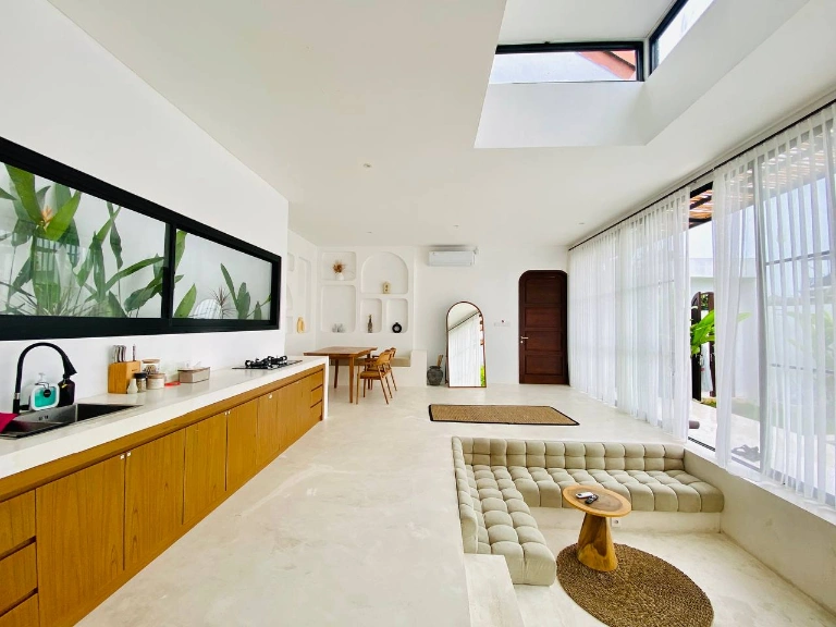 Modern Minimalist 2 Bedroom Villa in Berawa, 2-bed villa for rent in Canggu – photo 8 of 15