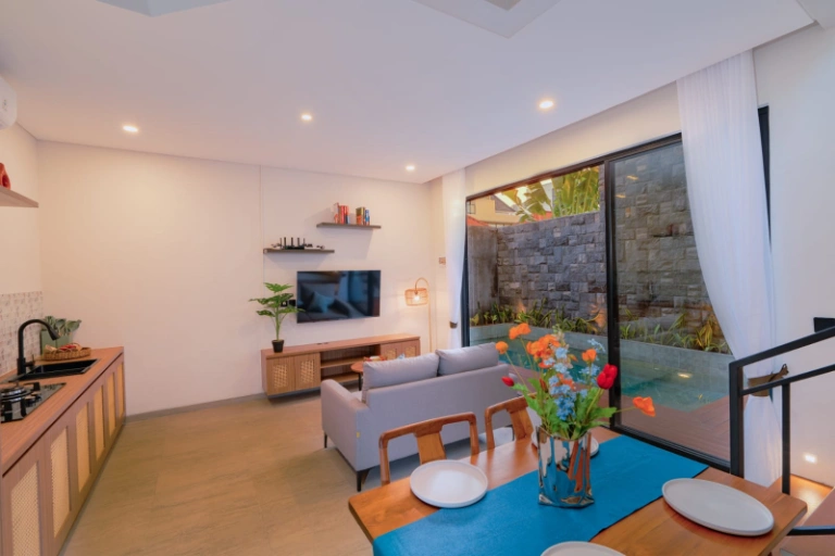 Brand New 3BR Villa quiet road in Bumbak Umalas, 3-bed villa for rent in Canggu – photo 7 of 7