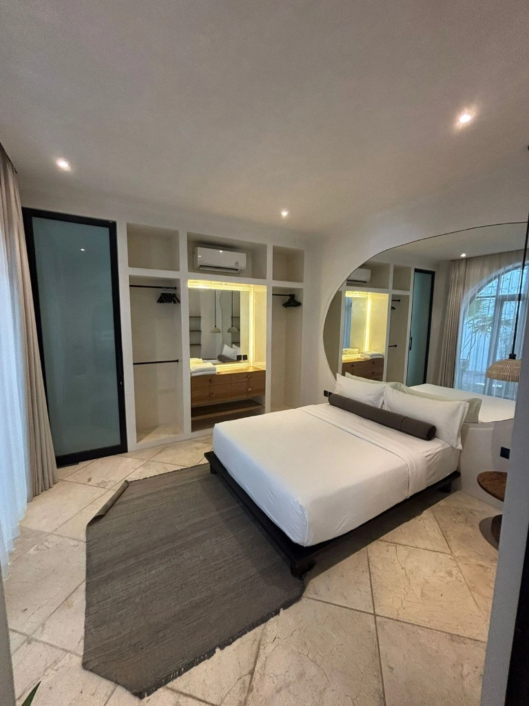 4 Bedroom Luxury Villa in Canggu Berawa, 4-bed villa for rent in Canggu – photo 13 of 14