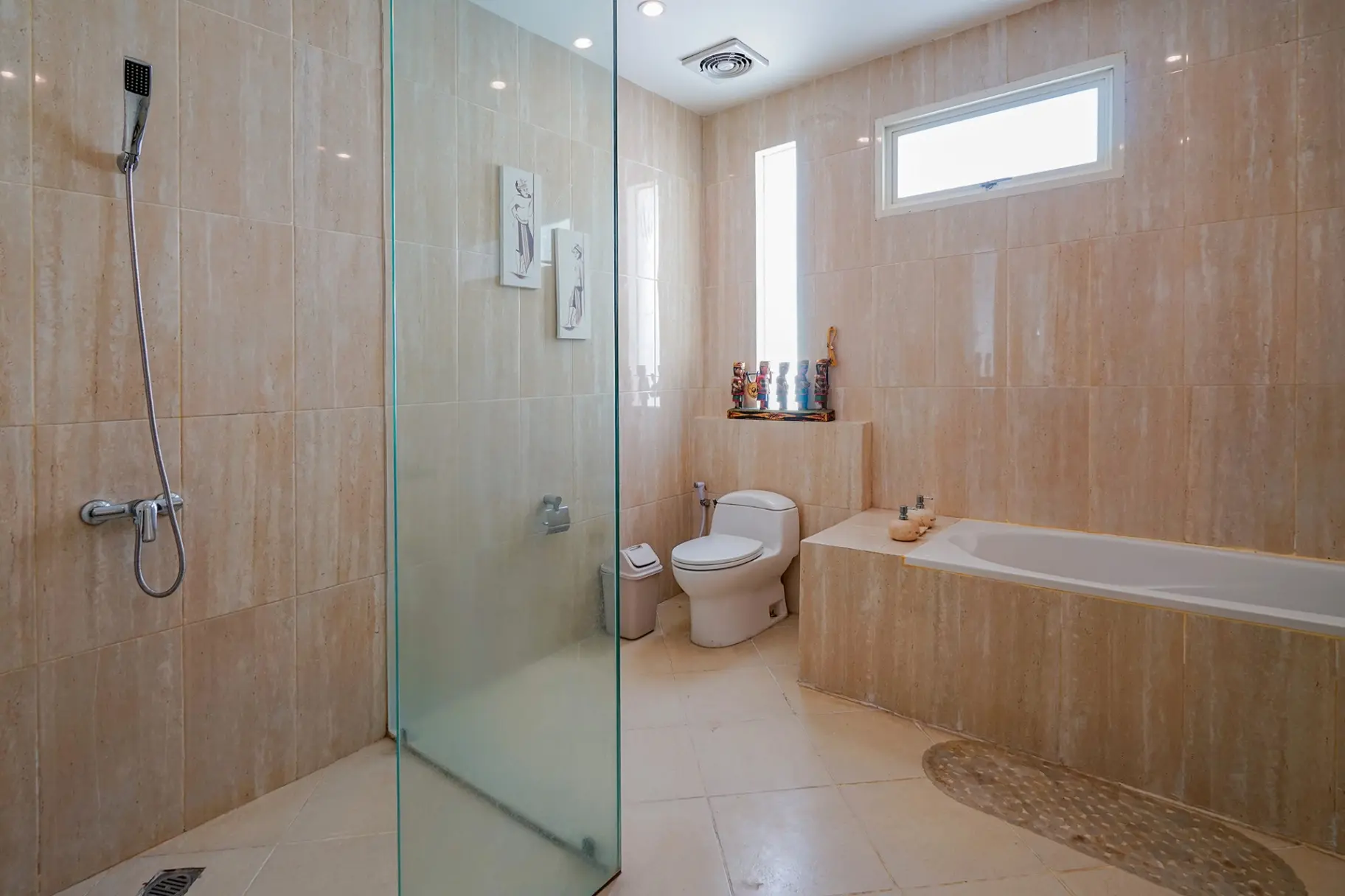 Awila Villas Kuta | 3 Bedrooms Private Pool Villa Kuta, 3-bed villa for rent in Kuta – photo 9 of 15