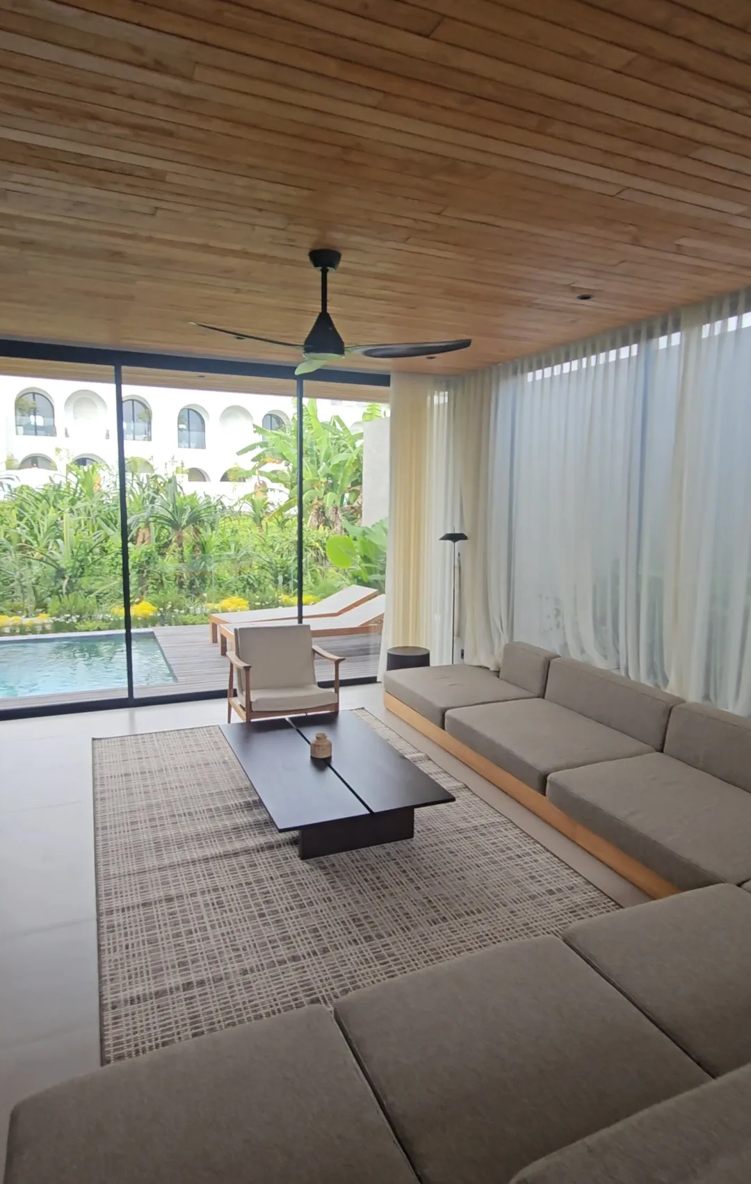The Jewel "C Unit" [Video included in this post], 3-bed villa for rent in Pererenan – photo 4 of 15
