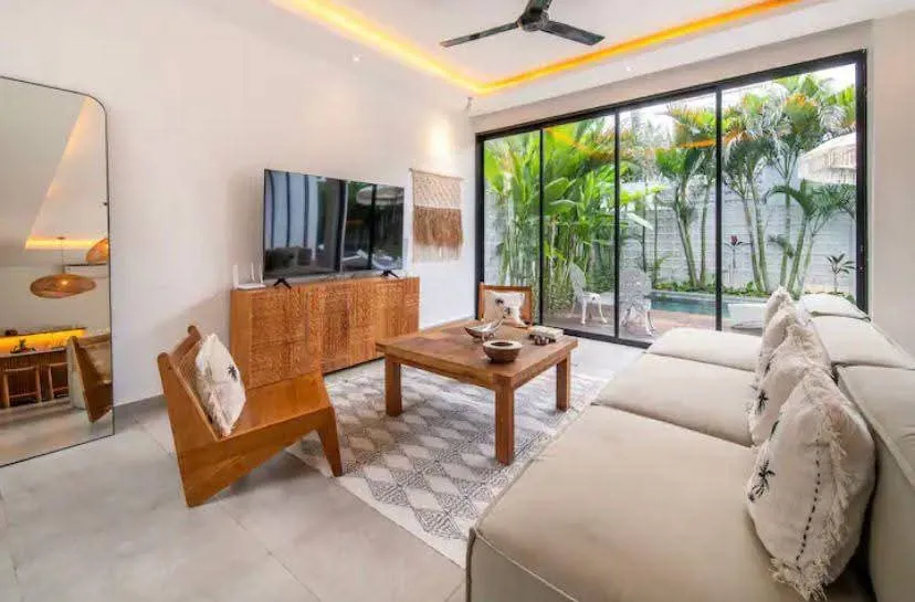 Villa For Rent 4 Bed In Berawa,Canggu Bali, 4-bed villa for rent in Canggu – photo 12 of 15