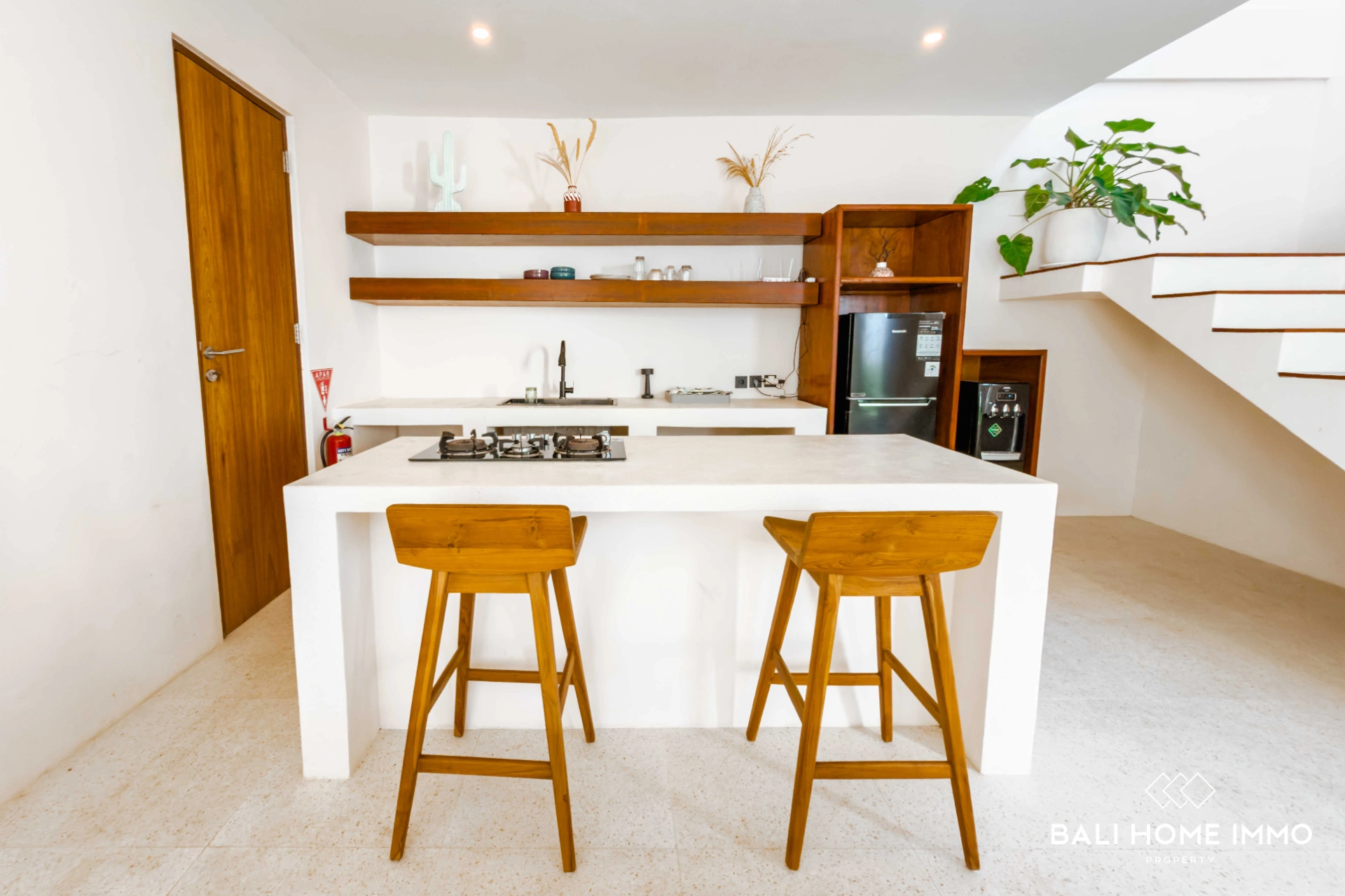 Beautiful 2 Bedroom Villa for Sale & Rent near Balangan Beach, 2-bed villa for rent in Uluwatu – photo 4 of 8