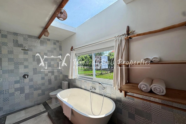 2BR Villa for Rent at Pererenan, Bali, 2-bed villa for rent in Pererenan – photo 12 of 12