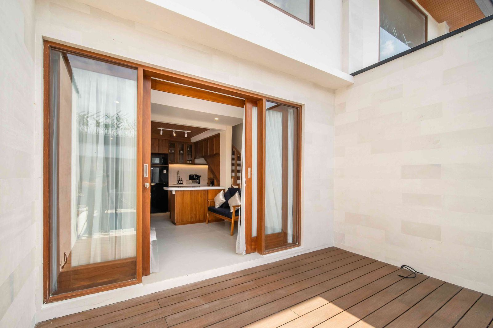 1-Bedroom Villa (Mezzanine) – Tumbak Bayuh, Canggu, 1-bed villa for rent in Pererenan – photo 3 of 7