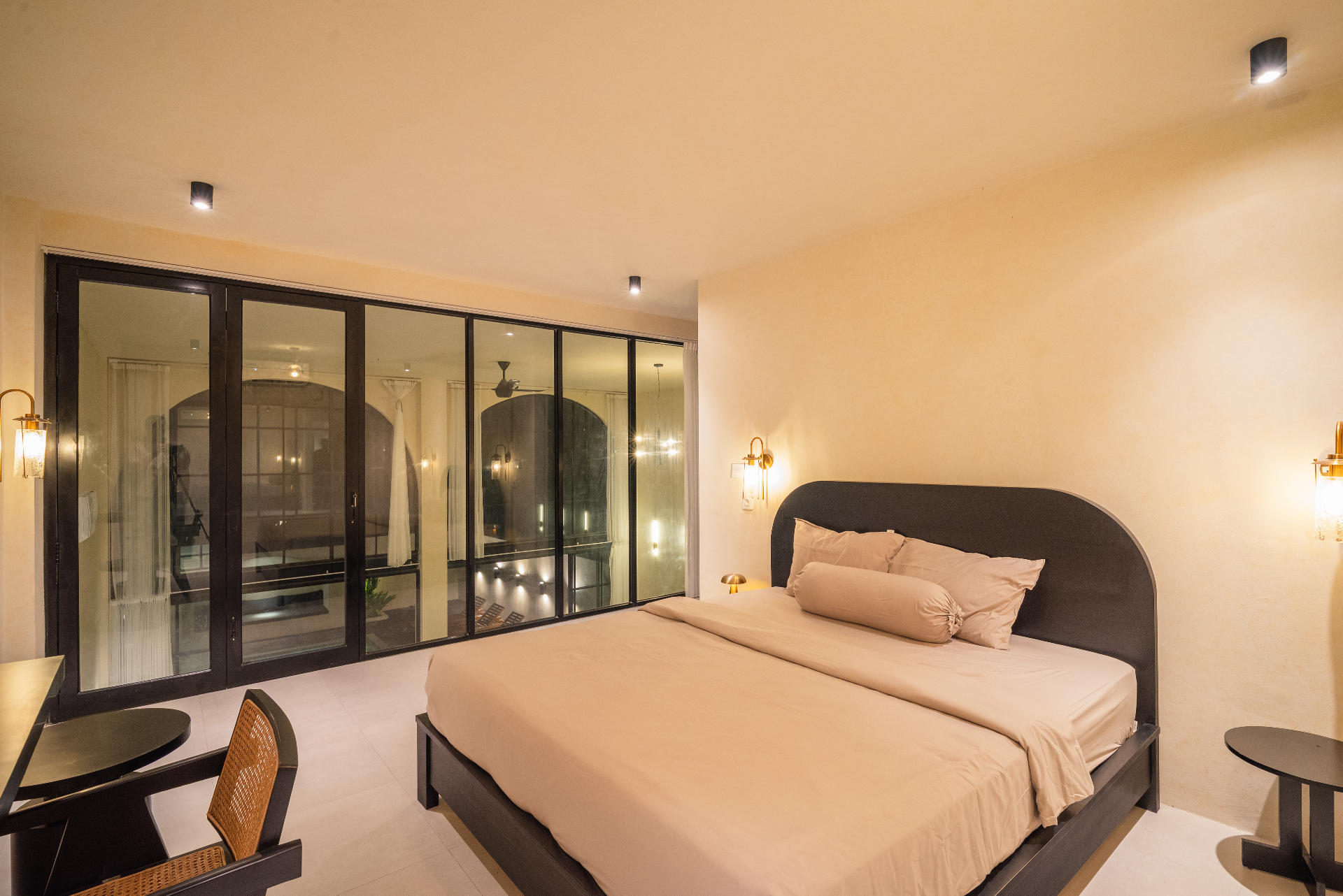2BR Mediterranean Pool Villa with Rooftop and Sunset Views in Kedungu, 2-bed villa for rent in Tabanan – photo 10 of 15
