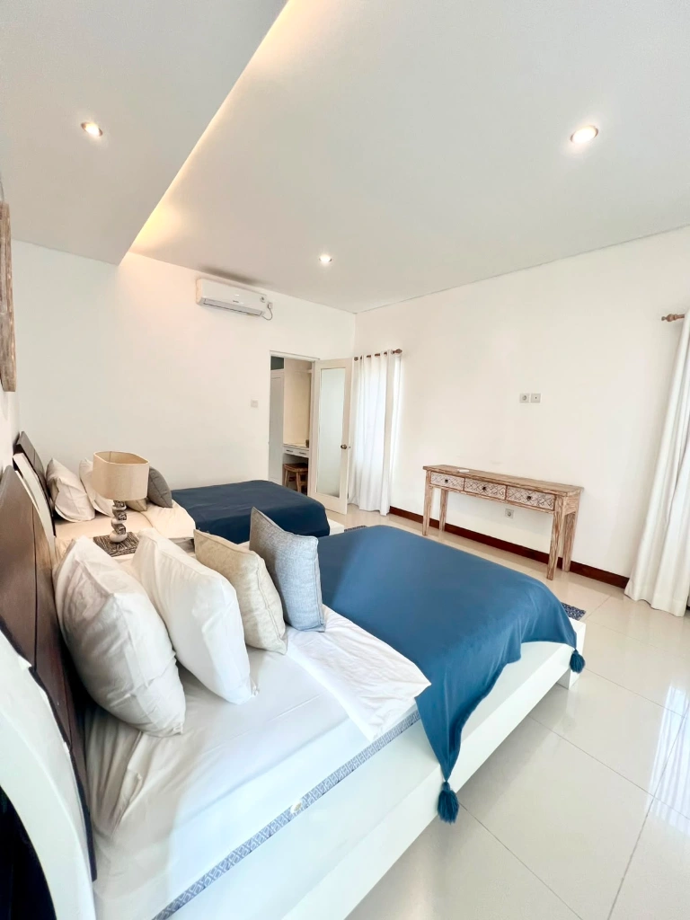 3BR Seminyak near to the Beach, Yearly Only, 3-bed villa for rent in Seminyak – photo 7 of 15
