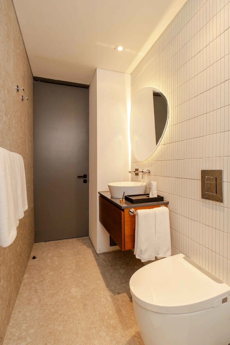 Eco-Conscious Suite w/ Smart TV and Equipped Kitchen, 1-bed villa for rent in Tabanan – photo 9 of 15