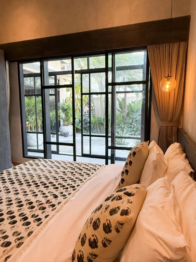 Breezy 3BR Villa w/ Private Pool and Home Office, 3-bed villa for rent in Canggu – photo 5 of 10