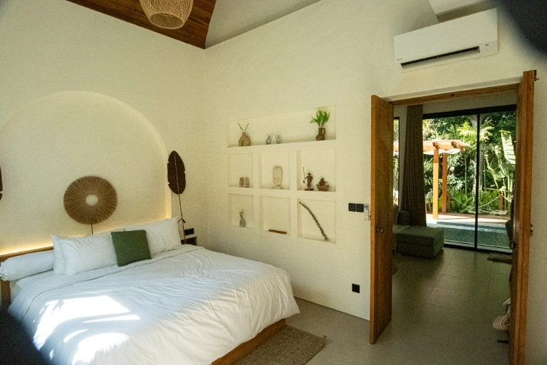 Modern 2BR Villa w/ Private Pool, Sauna & Jungle Views, 2-bed villa for rent in Ubud – photo 4 of 15