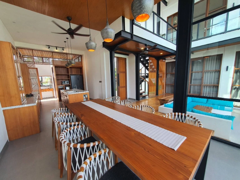 Monthly - Berawa Brand New 4 Bedroom New Villa in Berawa with Roce Field View, 4-bed villa for rent in Canggu – photo 11 of 13