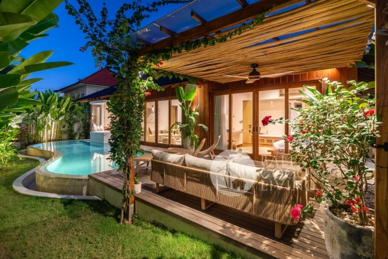 Forest Bloom Villa manage by Bali Coconut Living, 2-bed villa for rent in Canggu – photo 3 of 15