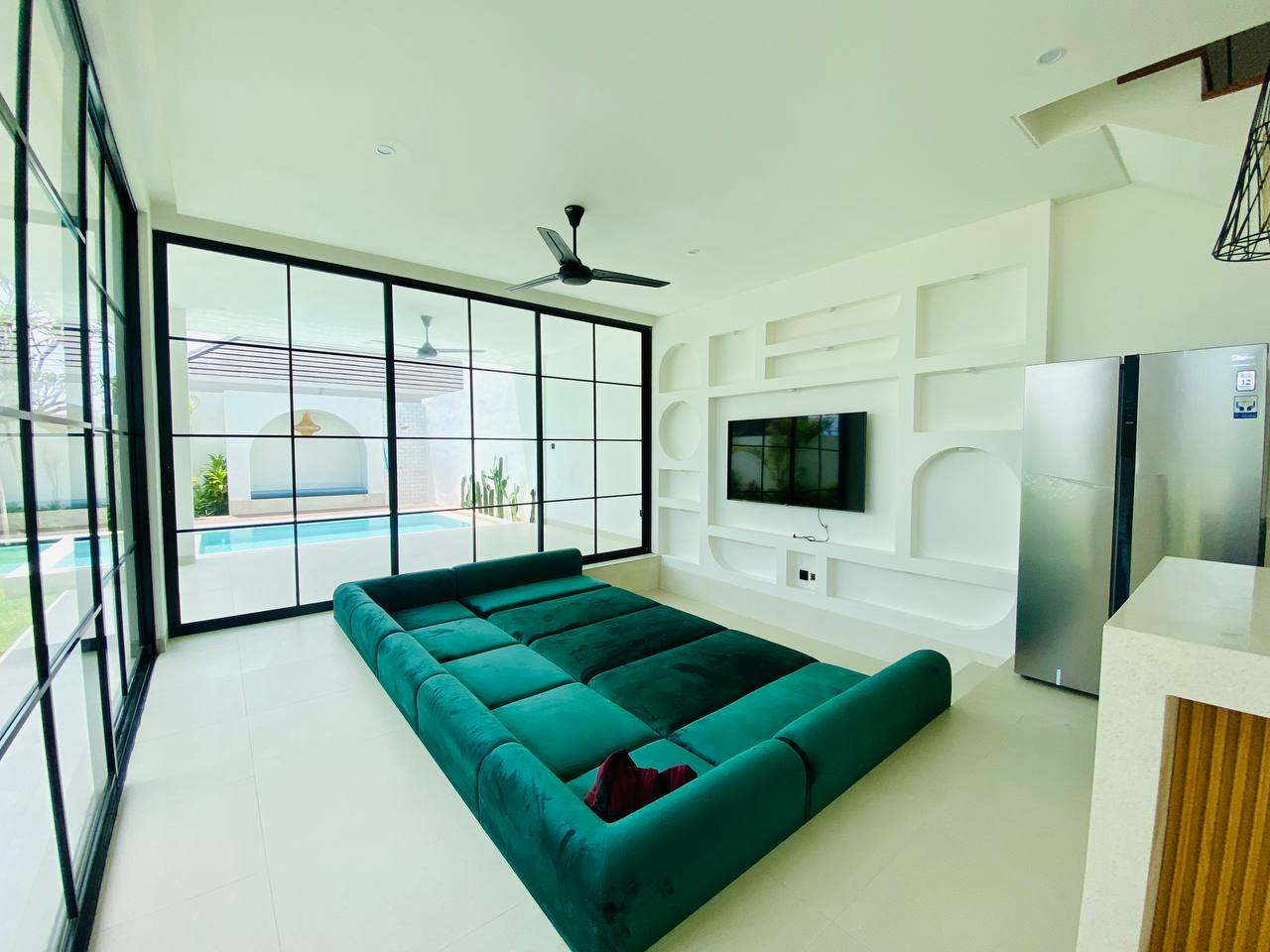 Modern 2 Bedrooms Villa Close to Lima Beach, 2-bed villa for rent in Pererenan – photo 6 of 15