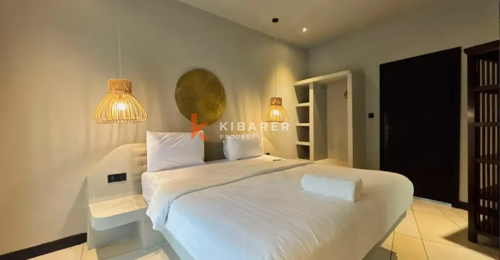 Tropical 4BR Villa with Expansive Garden & Pool in Sought-After Umalas, 4-bed villa for rent in Seminyak – photo 11 of 15