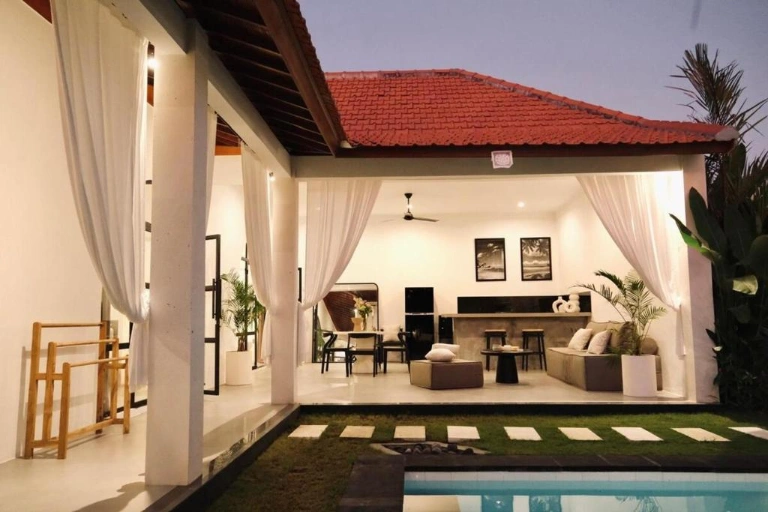3BR Villa for Rent at Berawa, Canggu, 3-bed villa for rent in Canggu – photo 14 of 15