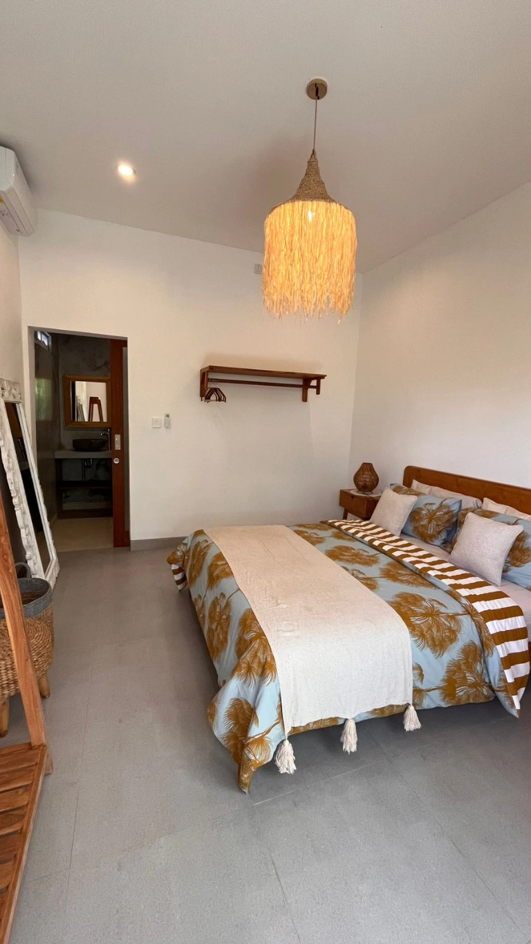 *Stunning 2BR Villa in Prime Umalas – Private Pool, Lush Garden*, 2-bed villa for rent in Canggu – photo 6 of 6