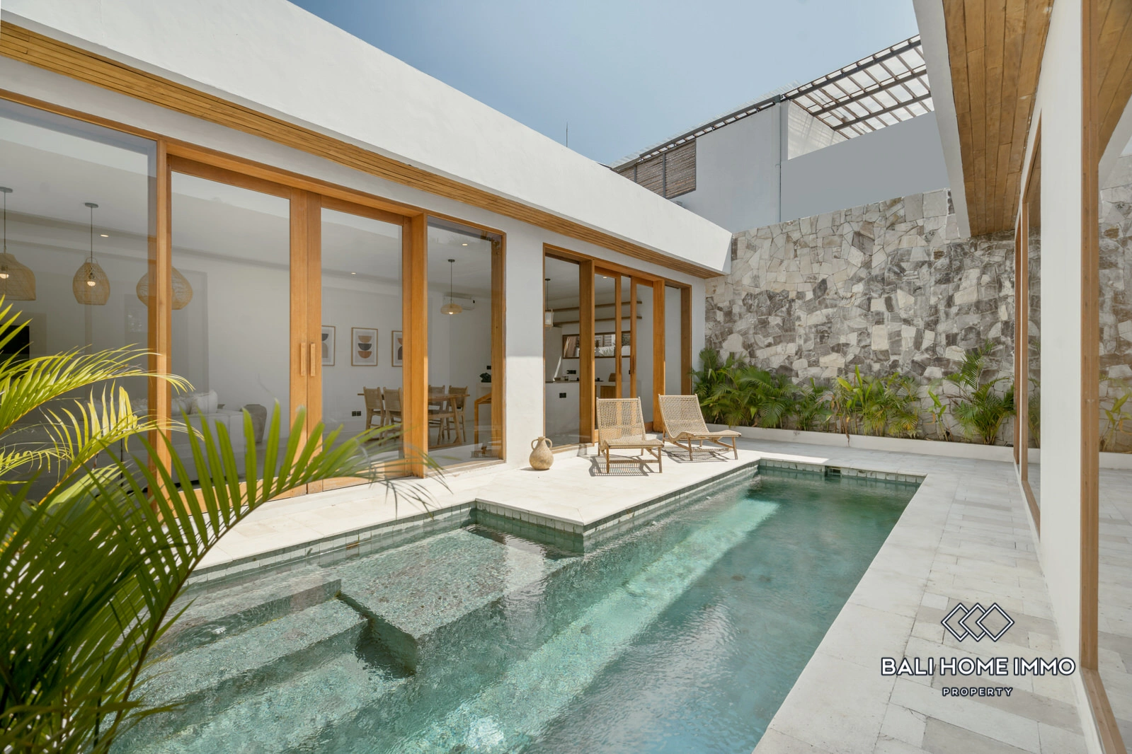 Elegant 2-bedrooms Tropical Villa for Rent & Sale in Bingin, 2-bed villa for rent in Uluwatu – photo 6 of 15