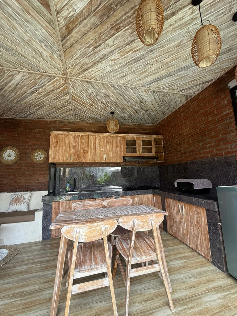 New Renovation 2 BR private Villa in PADONAN – CANGGU, 2-bed villa for rent in Canggu – photo 5 of 14