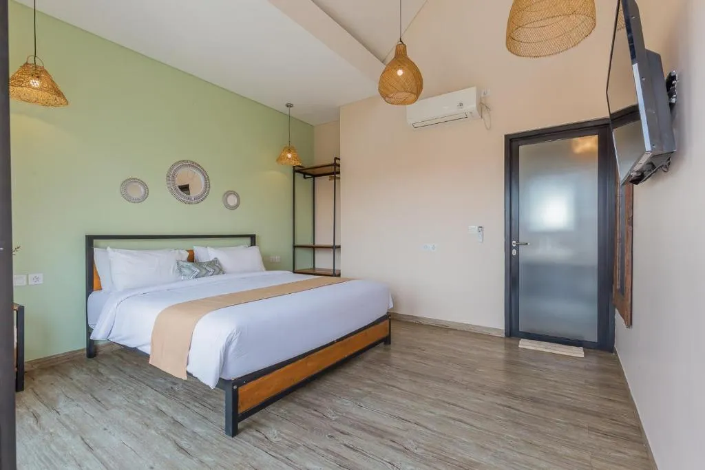 3BR Villa in Berawa Canggu, 3-bed villa for rent in Canggu – photo 5 of 9