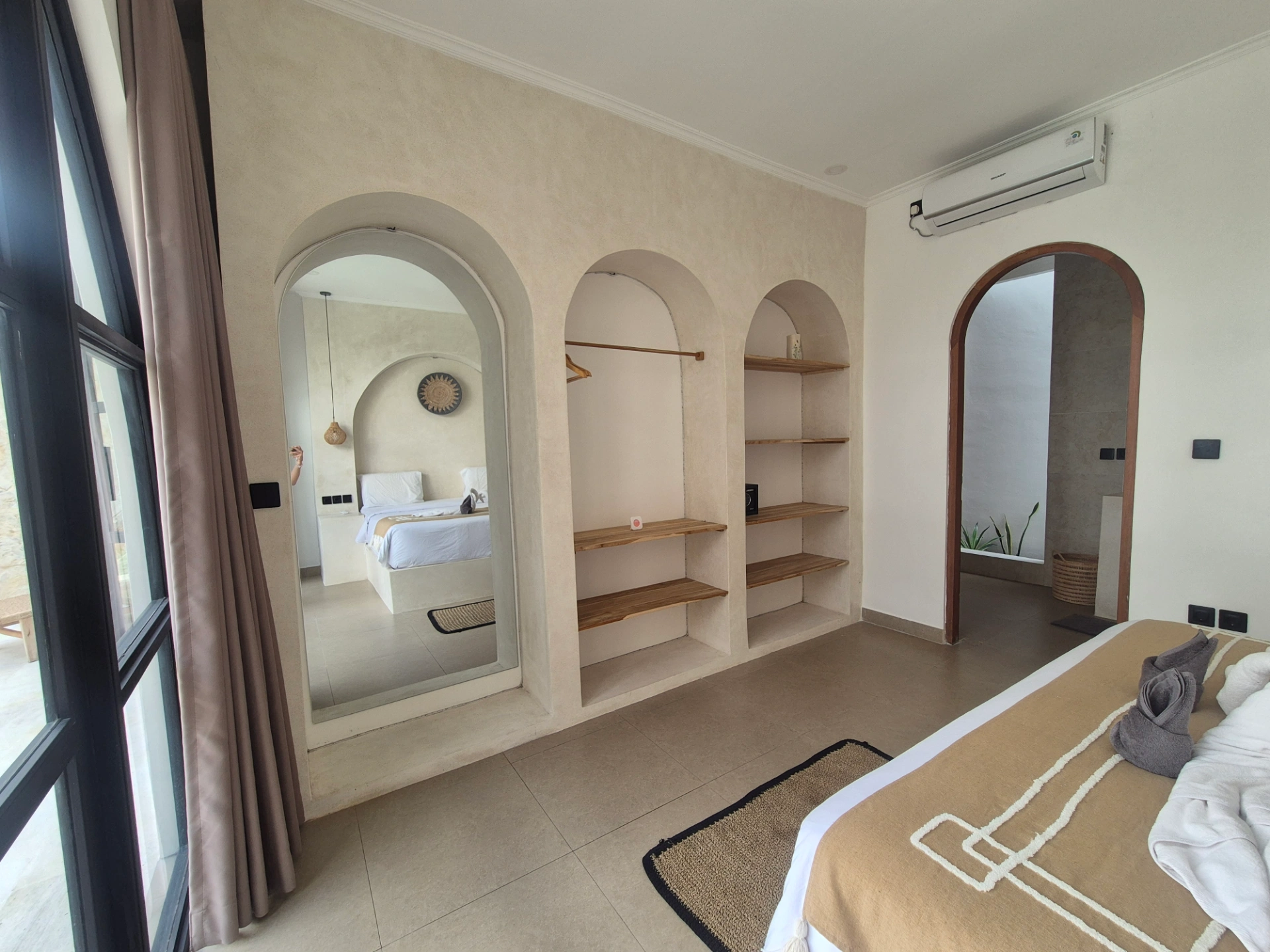 Brand New Luxury 4BR Villa in Buduk | Peaceful Living, Just 10 Minutes to Canggu, 4-bed villa for rent in Pererenan – photo 8 of 15