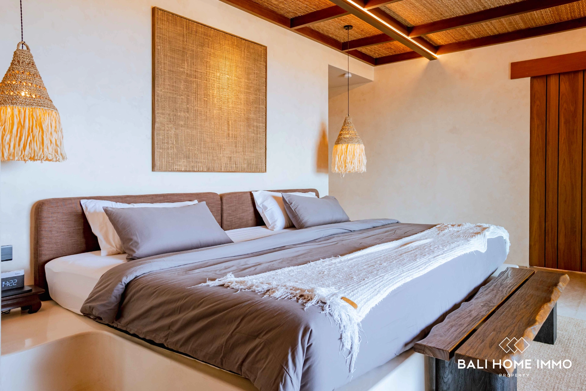 Newly Built 4 Bedrooms Villa with Ocean View for Rent & Sale in Uluwatu, 4-bed villa for rent in Uluwatu – photo 14 of 15