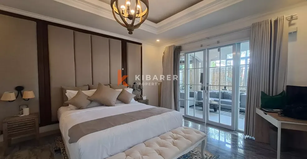 Warmth Three-Bedrooms Villa in Strategic Area of Berawa, 3-bed villa for rent in Canggu – photo 3 of 14