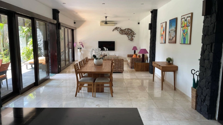 Tranquil 4BR Villa in the Heart of Umalas, 4-bed villa for rent in Canggu – photo 3 of 11