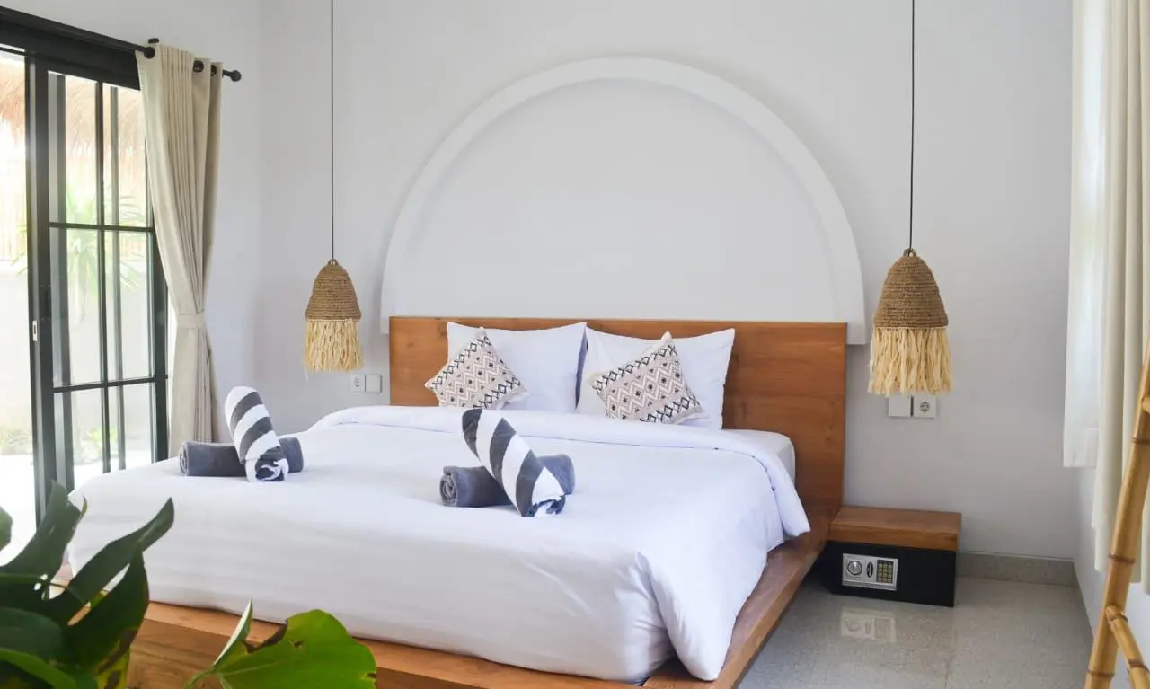 3BR at Tibubeneng Canggu, Quite Area, 3-bed villa for rent in Canggu – photo 8 of 15