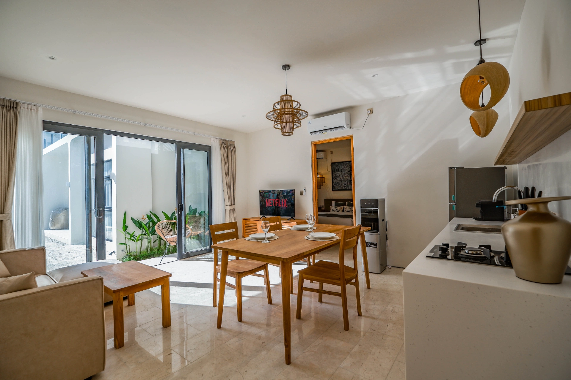 Modern 1BR Apartment 4A for Rent In Canggu, Nelayan – Quiet & Close to the Beach, 1-bed villa for rent in Canggu – photo 6 of 10