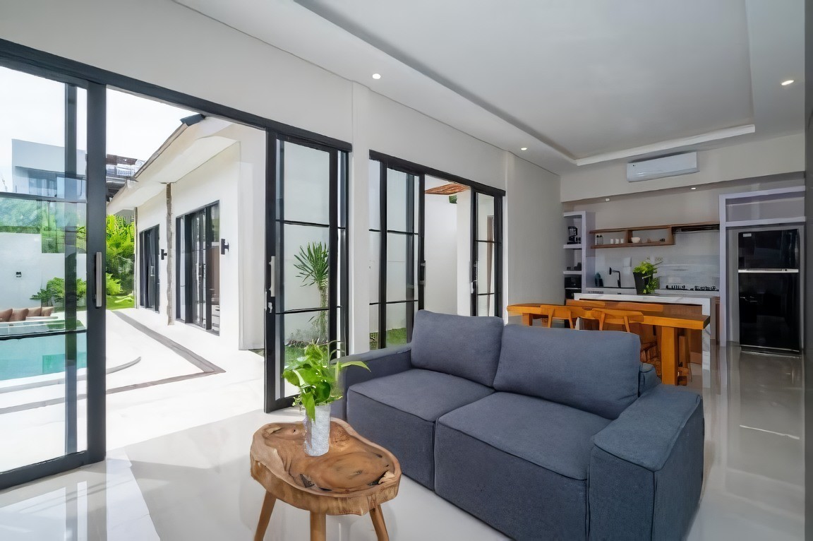 3-Bedroom Villa with Garden & Pool in Dalung, 3-bed villa for rent in Canggu – photo 9 of 15