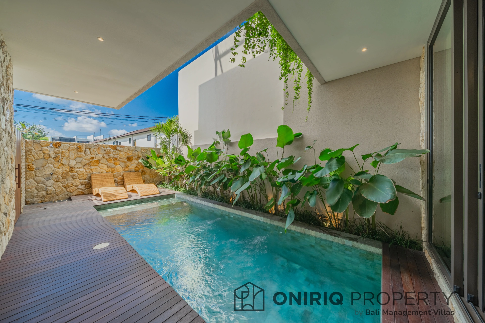 Villa Emil — Modern 2-Bedroom Villa in Pererenan, 2-bed villa for rent in Pererenan – photo 3 of 14