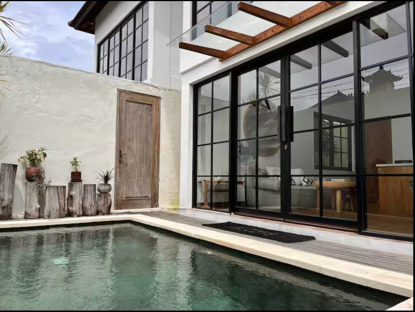 2BR Villa for Rent - Kerobokan, 2-bed villa for rent in Seminyak – photo 9 of 13