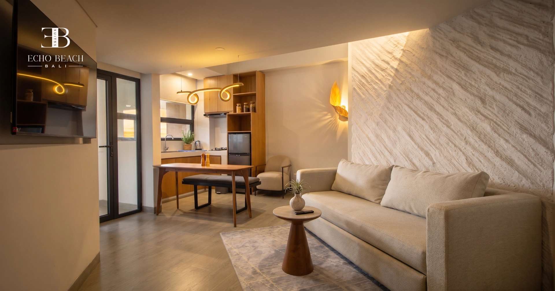 1 Bedroom Mezzanine Suite - Echo Beach Suites, 1-bed villa for rent in Canggu – photo 3 of 9