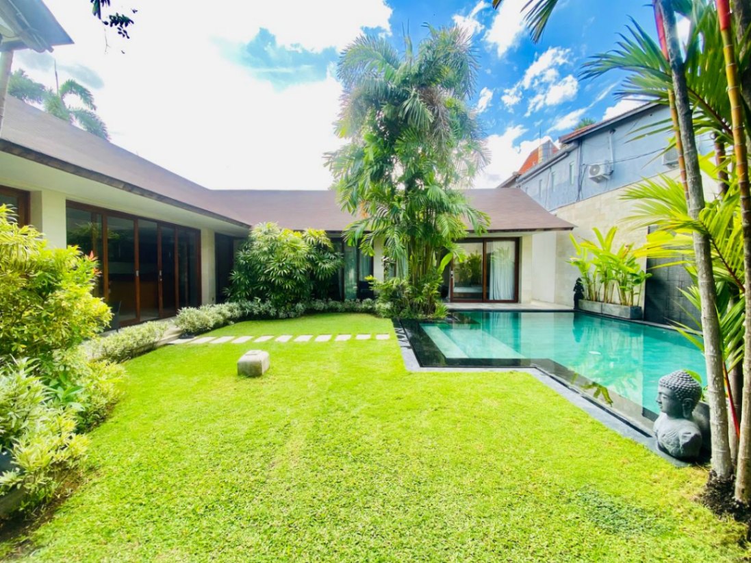 3 Bedroom Villa Fully Furnished in Berawa, 3-bed villa for rent in Canggu – photo 2 of 15
