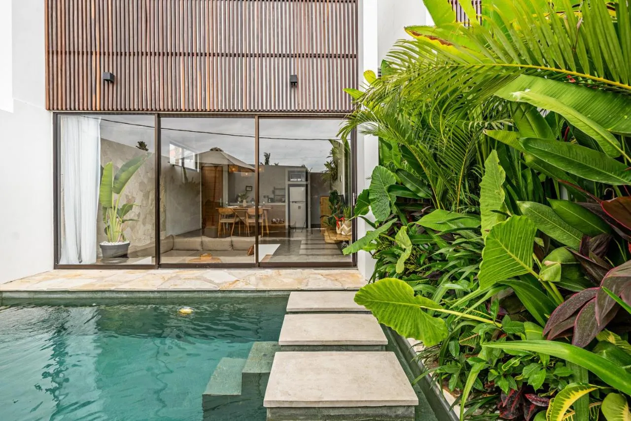 Villa Elba - Cozy Sunny Escape in Canggu, 1-bed villa for rent in Canggu – photo 6 of 15