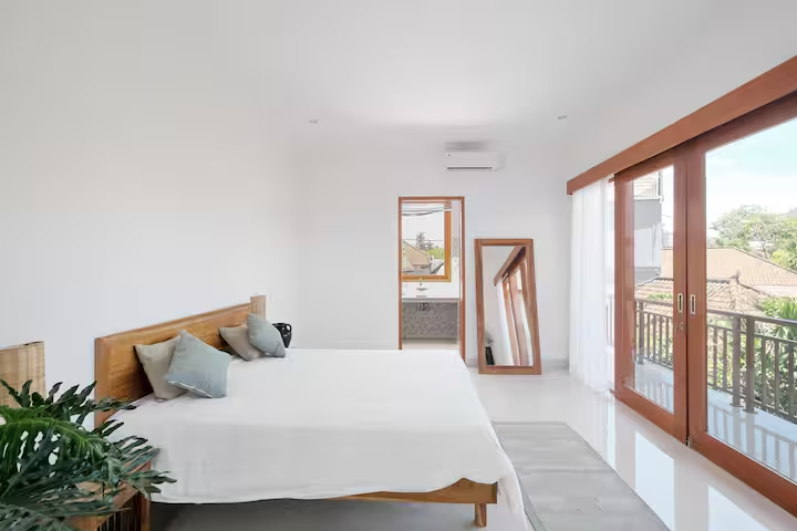 Brand-New 3-Bedroom Villa for Rent – Canggu (Beachside), 3-bed villa for rent in Canggu – photo 7 of 15