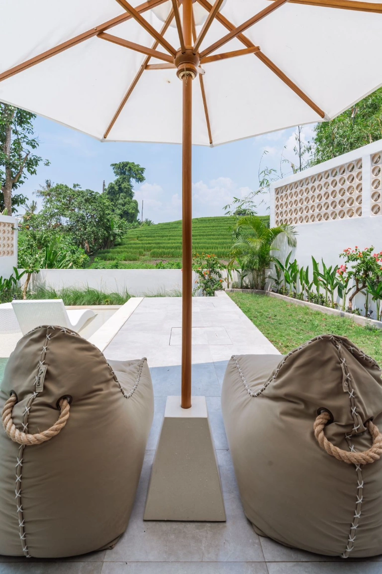 Tranquily Modern 2 Bedrooms Villa with Rice Field View in Buduk - Canggu, 2-bed villa for rent in Canggu – photo 11 of 11