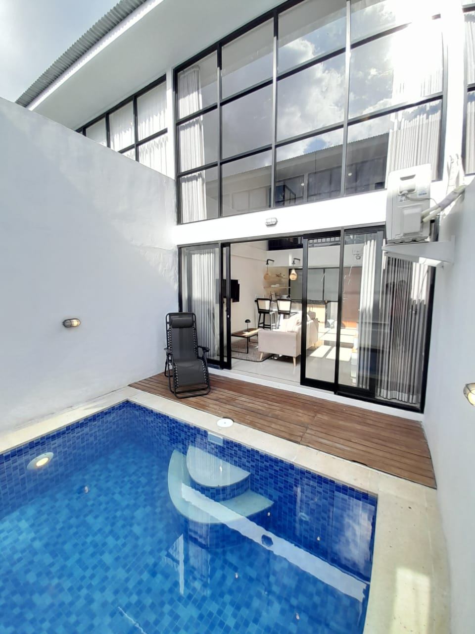 Mezzanine Loft Tumbak Bayuh, 1-bed villa for rent in Canggu – photo 5 of 15