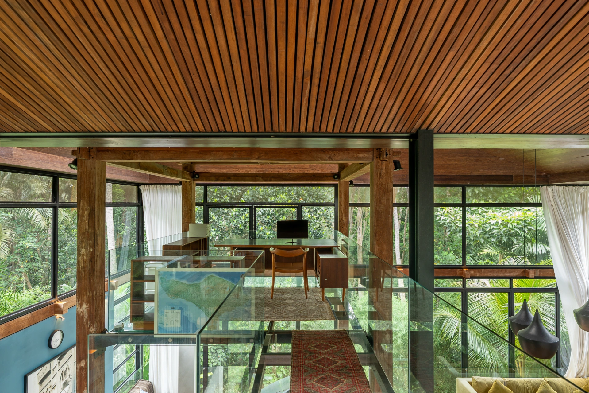 Belvedere Castle of Glass - 4BR Luxury Villa in Ubud, 4-bed villa for rent in Ubud – photo 11 of 15