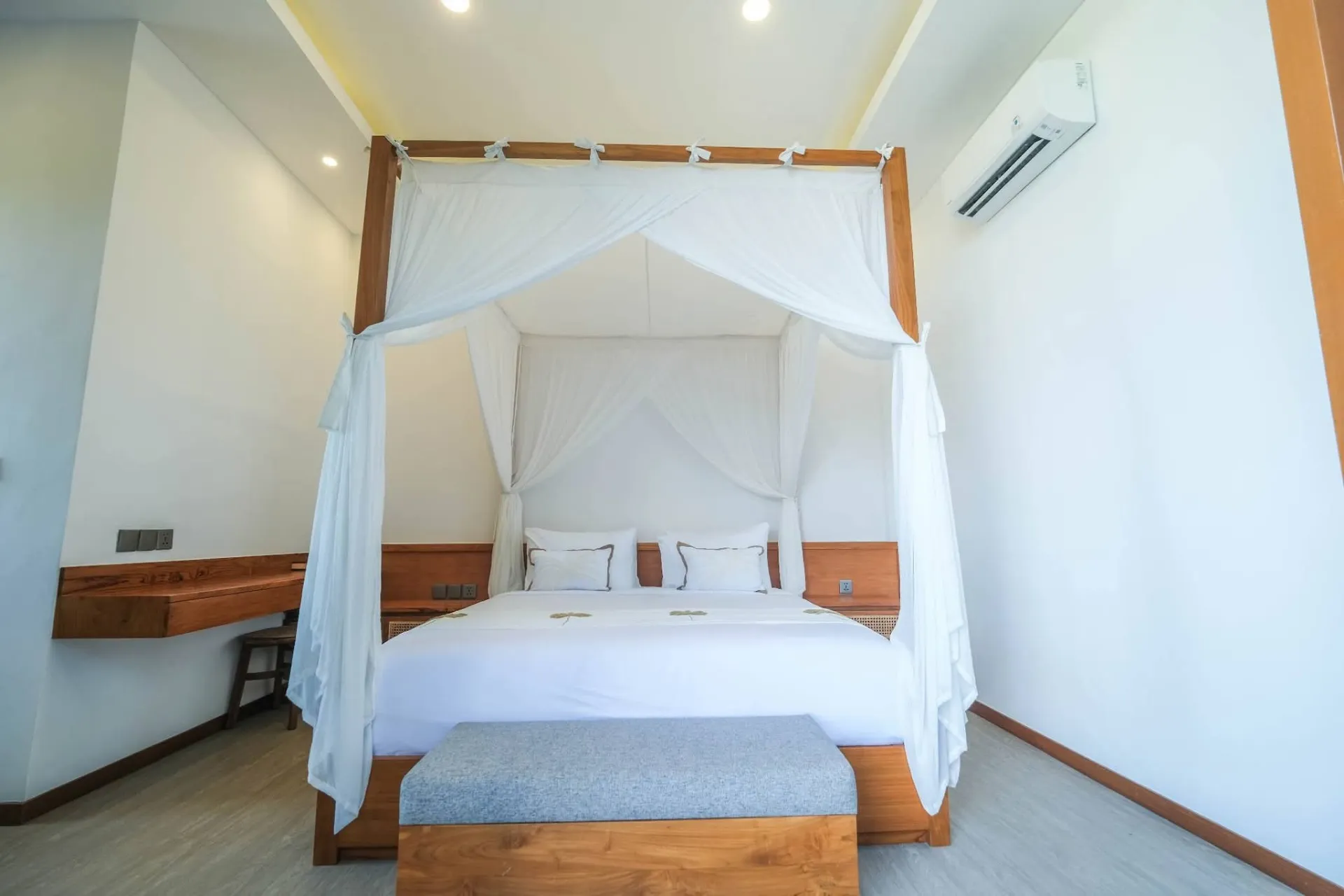 4 Bedroom Villa in Berawa, Idr 90 Mill/month, 4-bed villa for rent in Canggu – photo 9 of 13