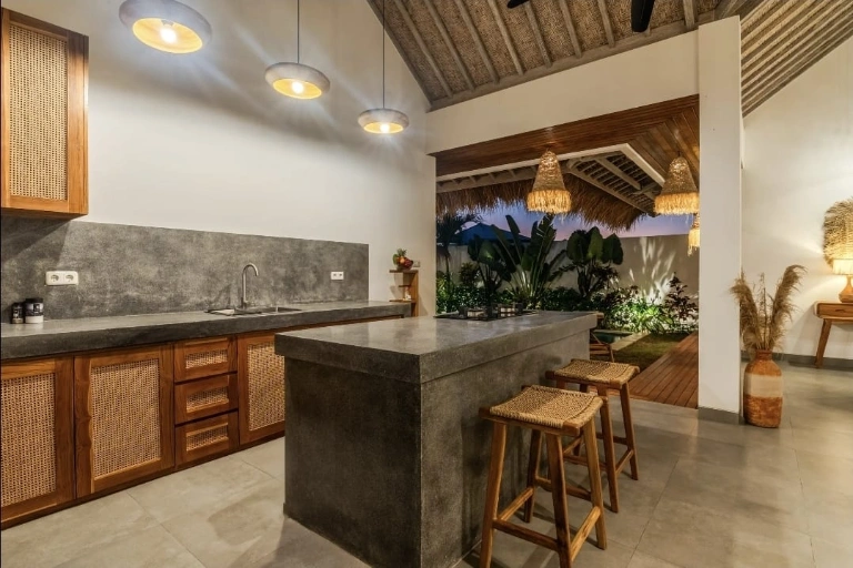*3BRVilla Fleur de Vie – Tranquility & Style Kerobokan near Bali Kiddy School*, 3-bed villa for rent in Seminyak – photo 6 of 13