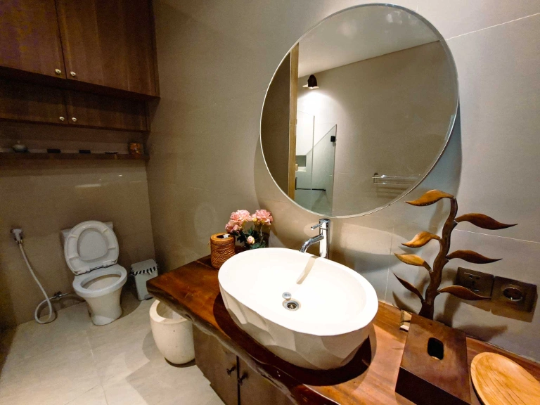 3BR with Open Living Concept and Jungle Surroundings in Buwit, 3-bed villa for rent in Tabanan – photo 13 of 15