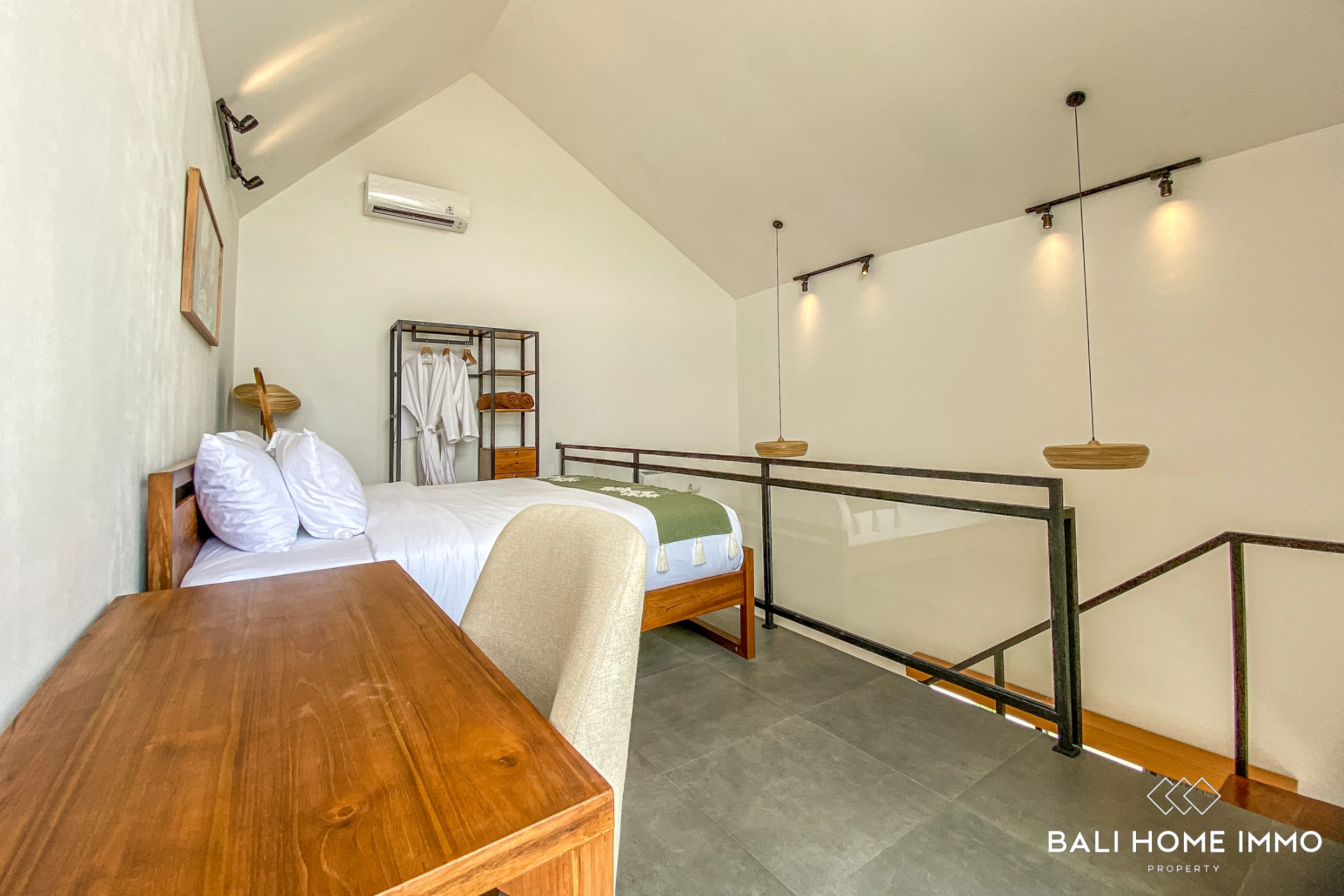 Beautiful 1 Bedroom Loft Villa in Bali Pererenan, 1-bed villa for rent in Pererenan – photo 9 of 11