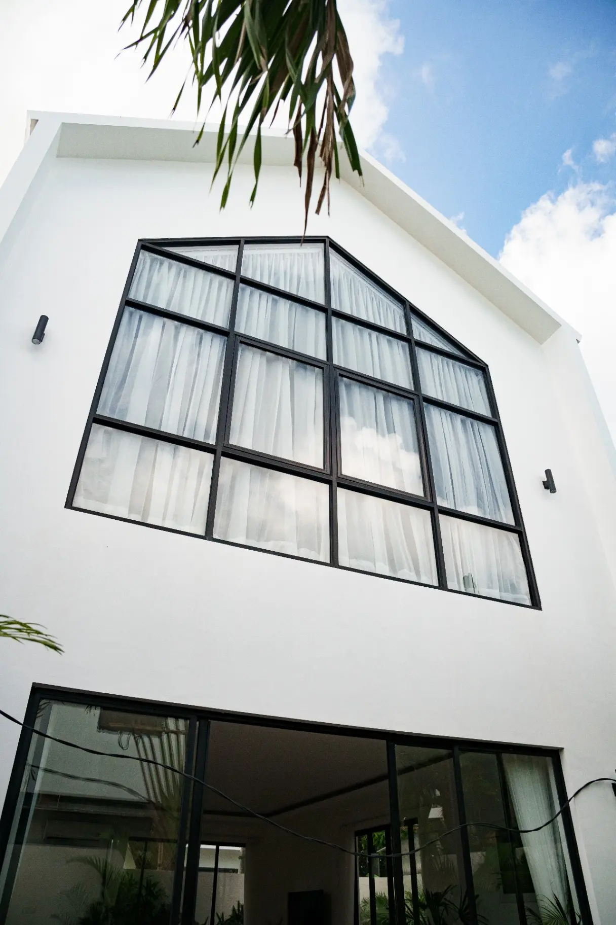 Villa Mau 2BR Private Pool Berawa Near Beach, 2-bed villa for rent in Canggu – photo 8 of 15