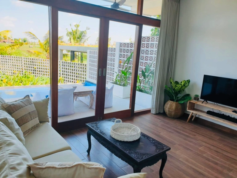 *Modern studio villa in Canggu* Great location on Jl Kayu Tulang. Private pool., 1-bed villa for rent in Canggu – photo 11 of 15