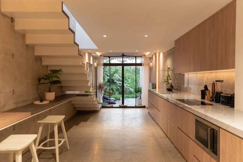 Villa Nakula 6 - Concrete 2BD Villa w/ Pool & Nature View - Berawa, 2-bed villa for rent in Canggu – photo 6 of 15