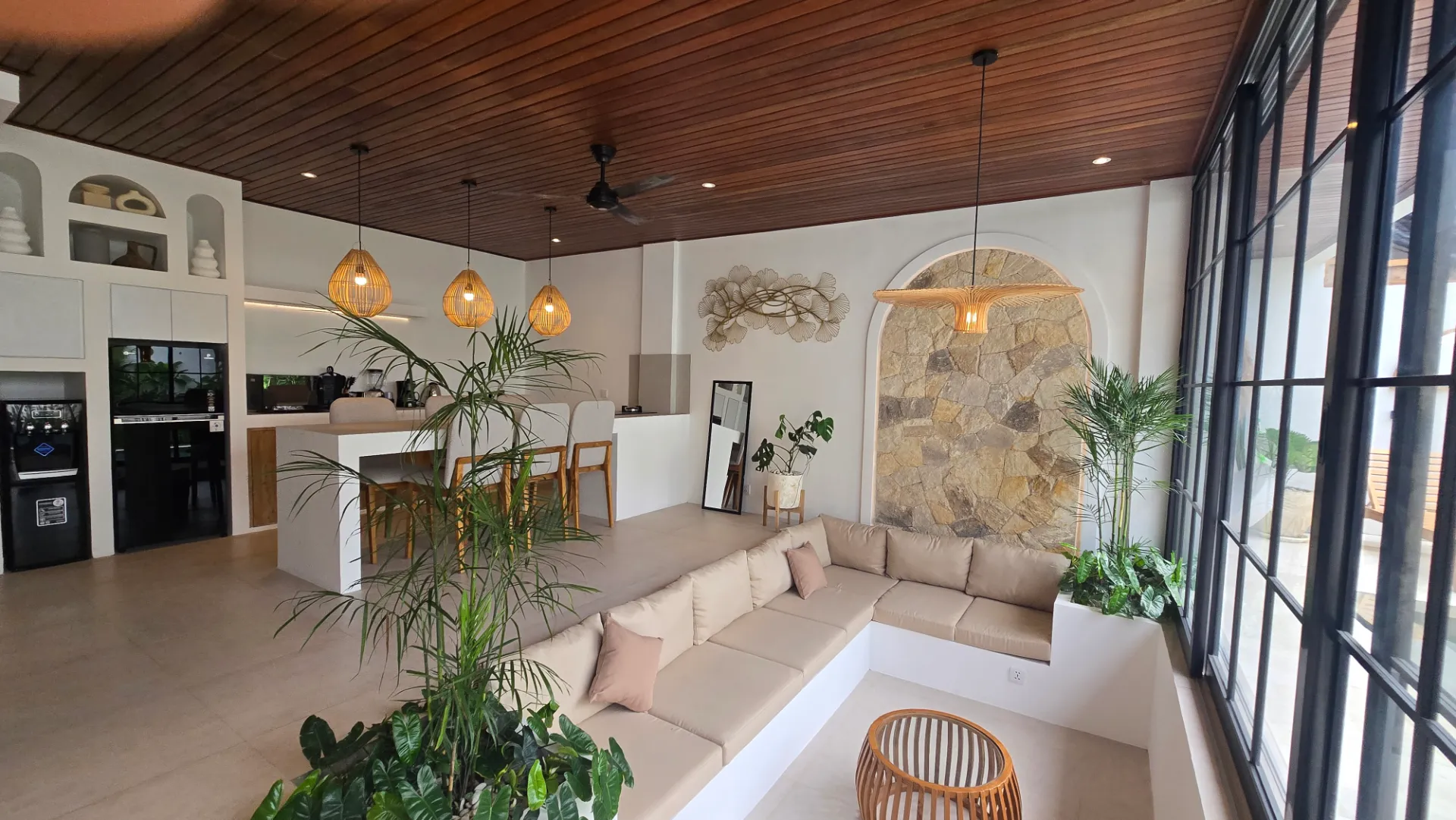 Villa For Rent 3 Bed In Pererenan,Badung Bali, 3-bed villa for rent in Pererenan – photo 12 of 15