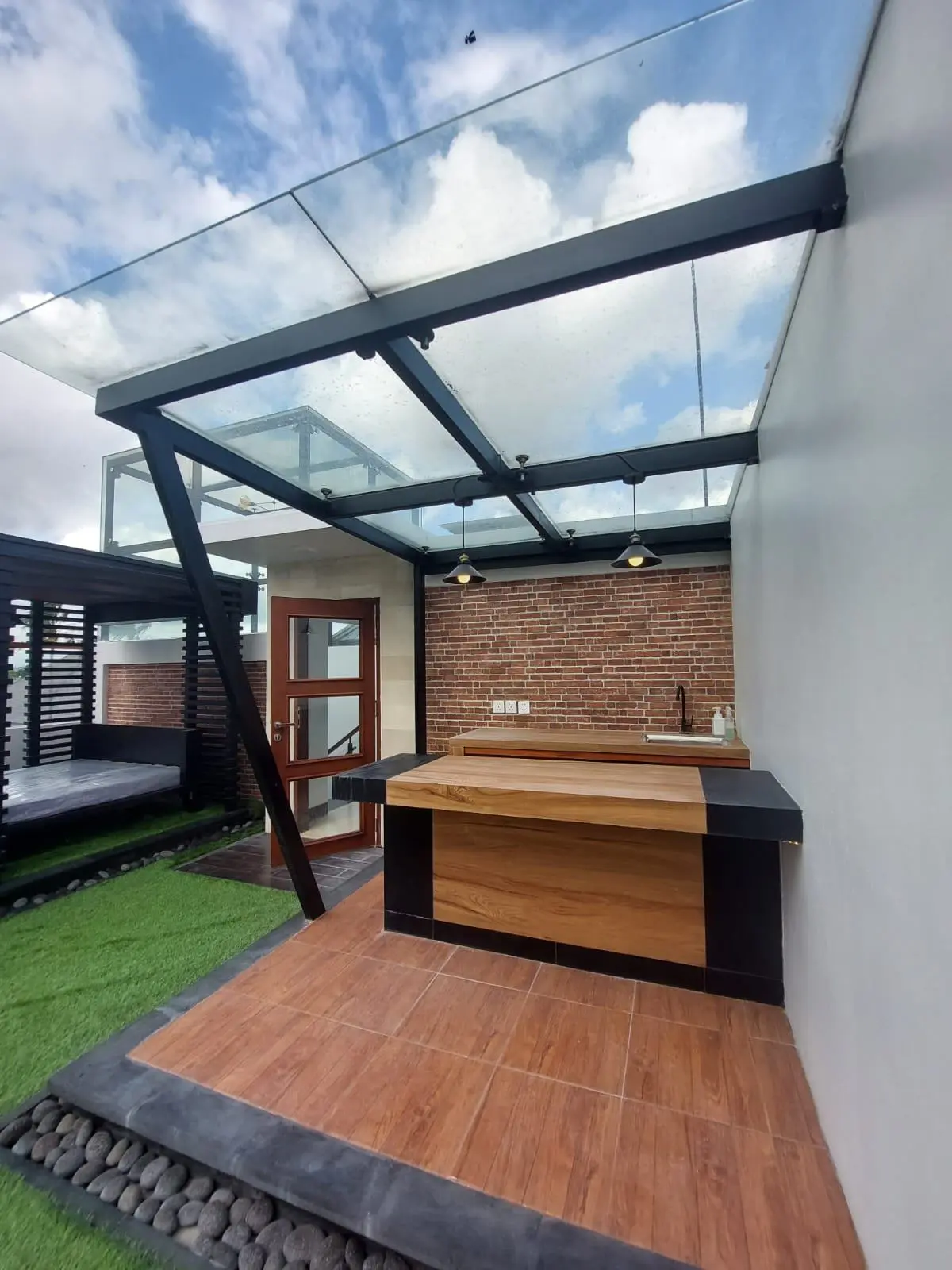 Modern 3BR Villa w/ Rooftop Bar, Home Gym, and Office, 4-bed villa for rent in Canggu – photo 2 of 10