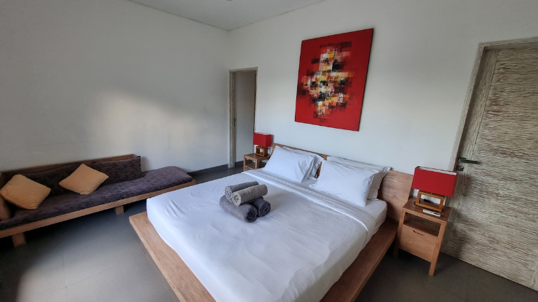 Peaceful Villa Jahe 2BR in Ubud | Among the Rice Fields & Private Swimming Pool, 2-bed villa for rent in Ubud – photo 9 of 15